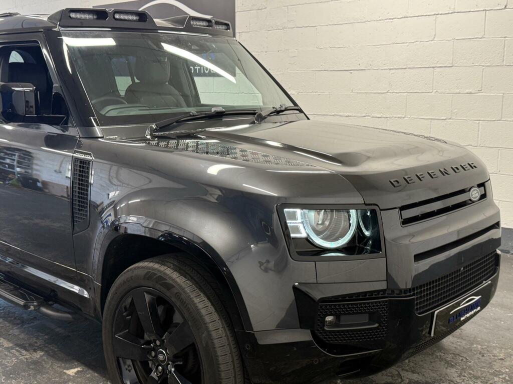 Land Rover Defender 110 3.0 D300 Hse 110 6 Seat Blue #38
