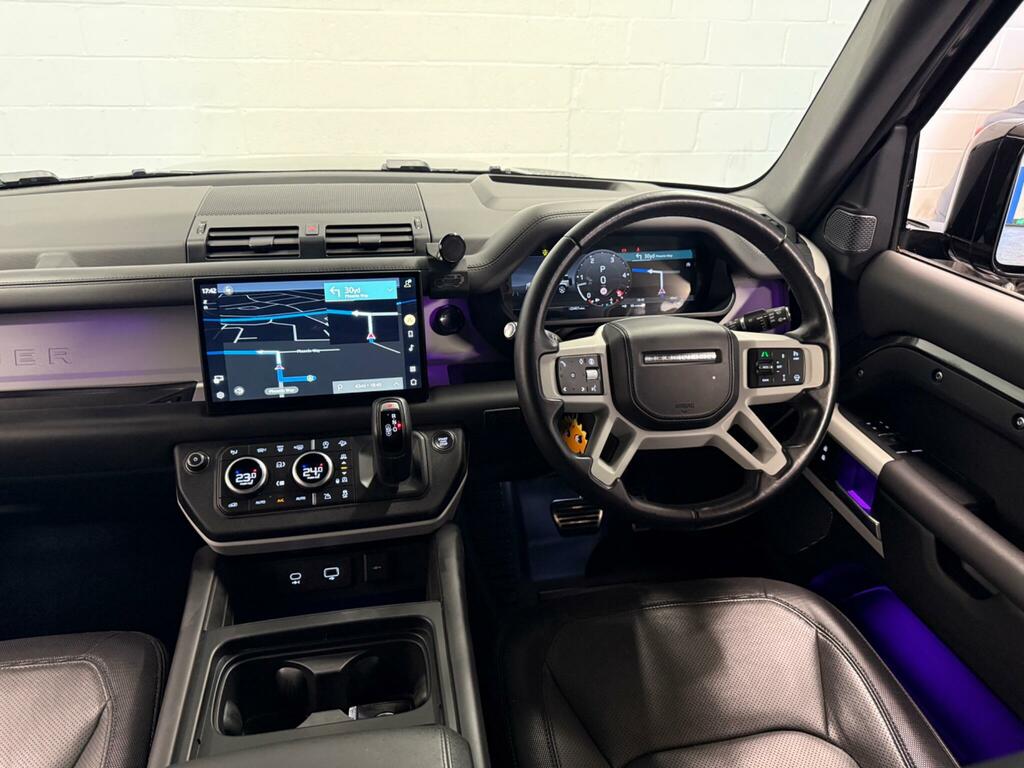 Land Rover Defender 110 3.0 D300 Hse 110 6 Seat Blue #17
