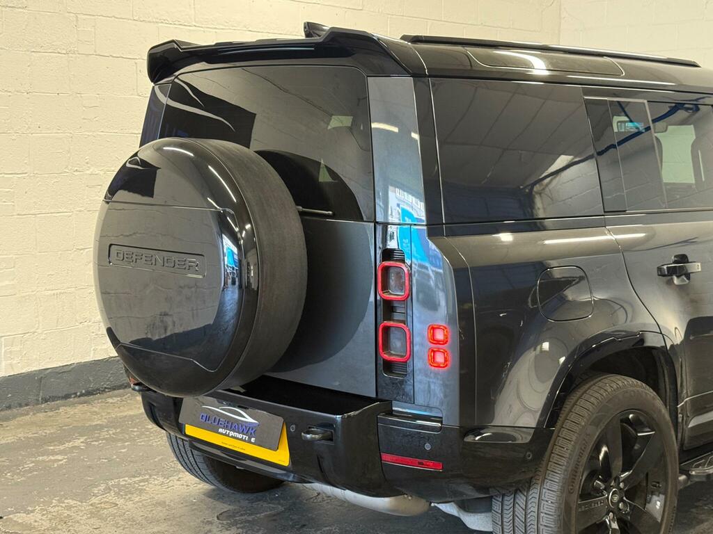 Land Rover Defender 110 3.0 D300 Hse 110 6 Seat Blue #40