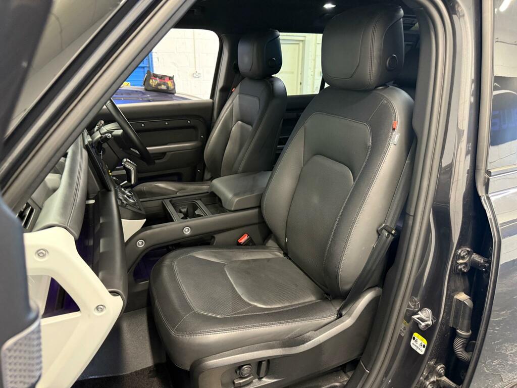 Land Rover Defender 110 3.0 D300 Hse 110 6 Seat Blue #14