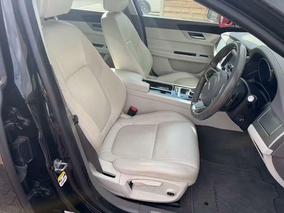 Jaguar XF 2.0I Prestige Euro 6 Ss  #3