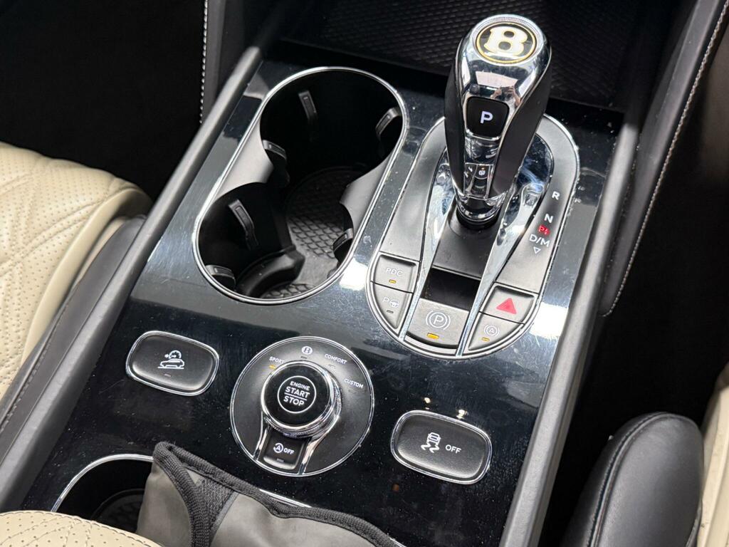 Bentley Bentayga 3.0 Tfsi V6 17.3Kwh Suv Plug-in Hybrid Grey #21