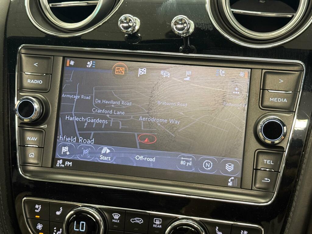 Bentley Bentayga 3.0 Tfsi V6 17.3Kwh Suv Plug-in Hybrid Grey #24