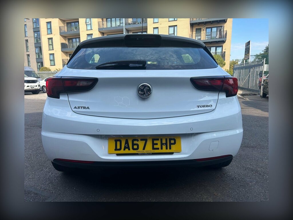 Vauxhall Astra 1.4I Turbo Sri Euro 6 Ss White #4