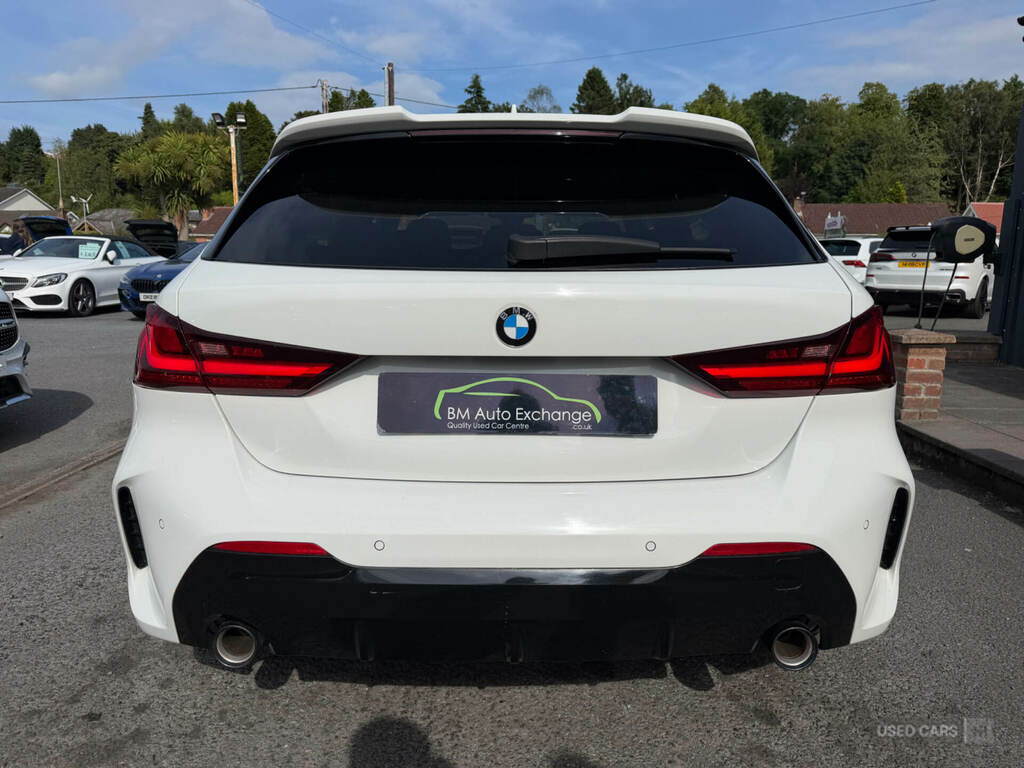 BMW 1 Series 118D M Sport White #6
