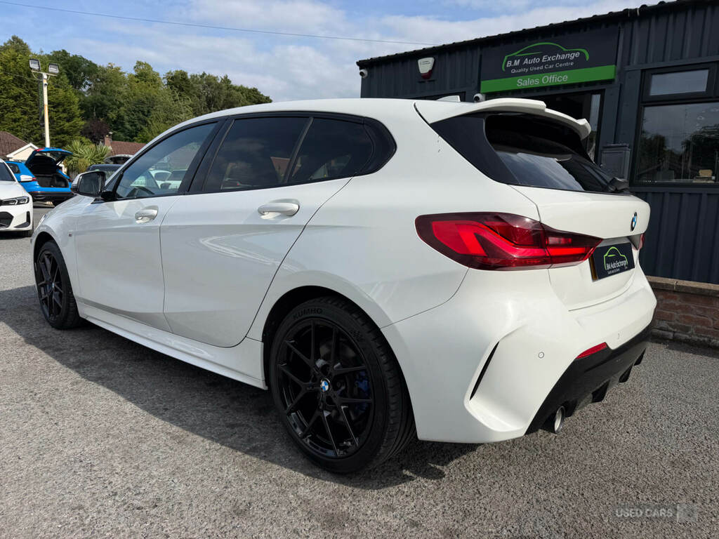 BMW 1 Series 118D M Sport White #5