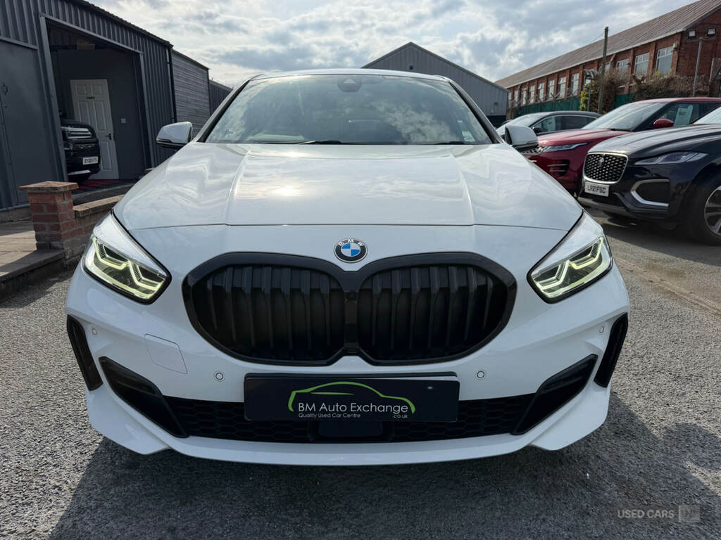 BMW 1 Series 118D M Sport White #3