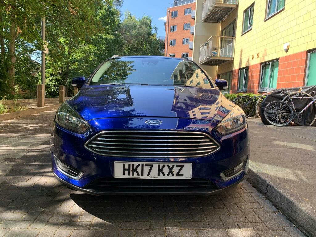 Ford Focus 1.0T Ecoboost Titanium Euro 6 Ss Blue