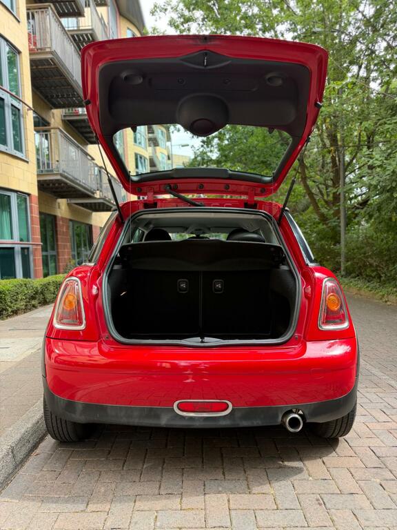 Mini Hatch 2009 Mini 1.4 One Just 116,000 Miles Fsh Lez F White #25