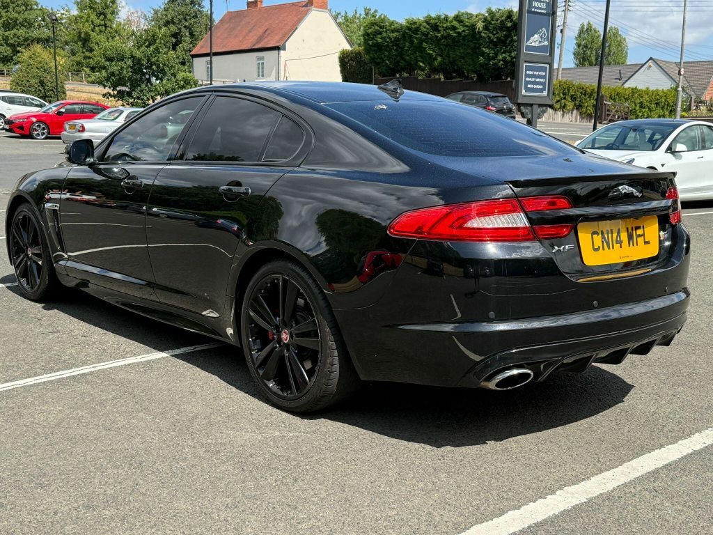 Jaguar XF 3.0D S V6 Portfolio Euro 5 S S Black #5