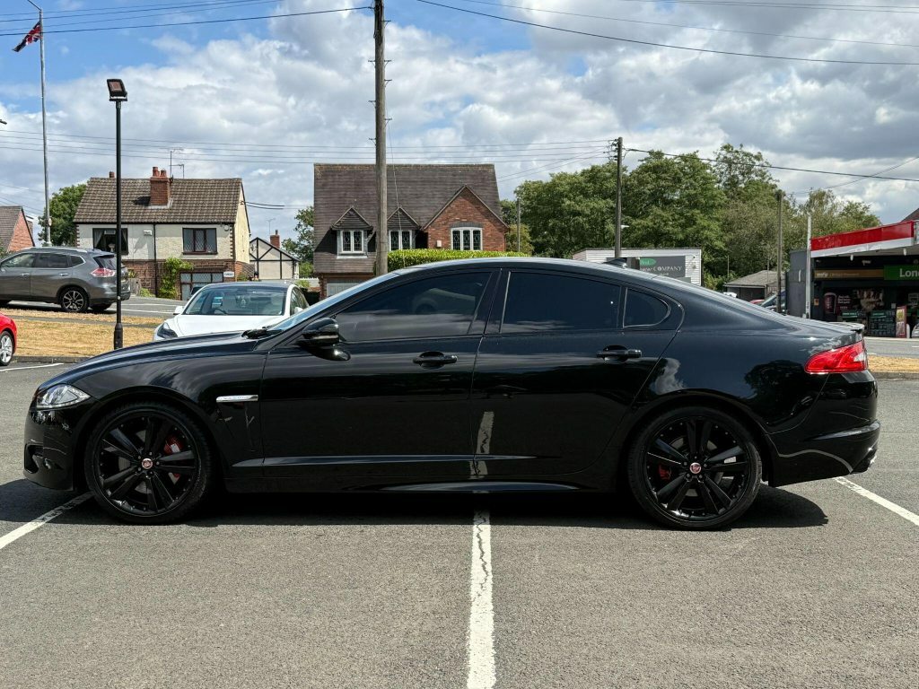 Jaguar XF 3.0D S V6 Portfolio Euro 5 S S Black #4