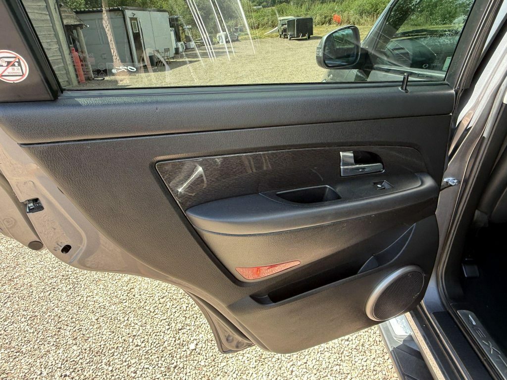 SsangYong Rexton 2.0 E-xdi 60Th Anniversary Edition 4Wd Euro 5 White #45