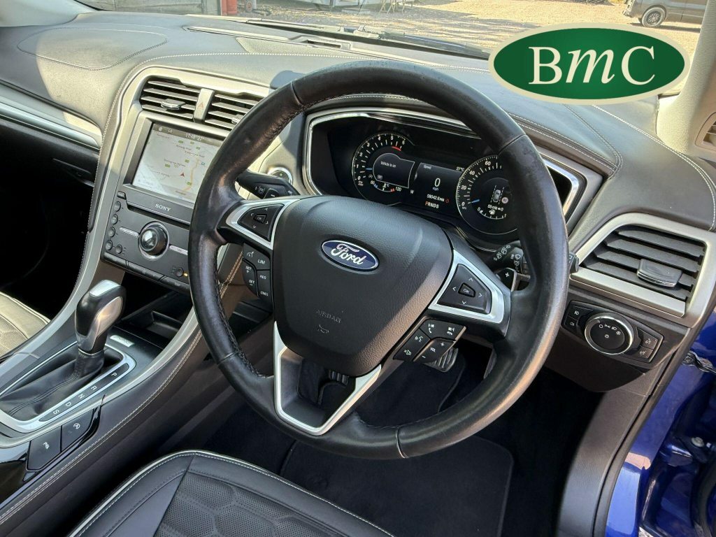 Ford Mondeo 2.0 Tdci Vignale Estate Euro 6 S Red #15