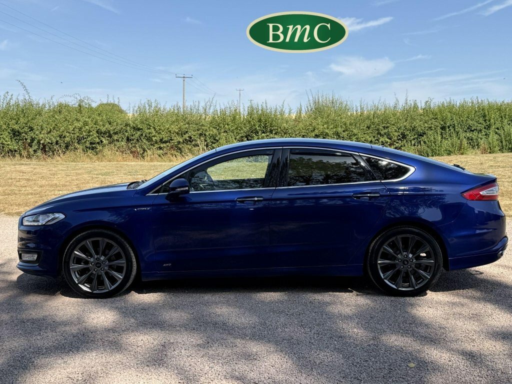 Ford Mondeo 2.0 Tdci Vignale Hatchback Powershift A Blue #3