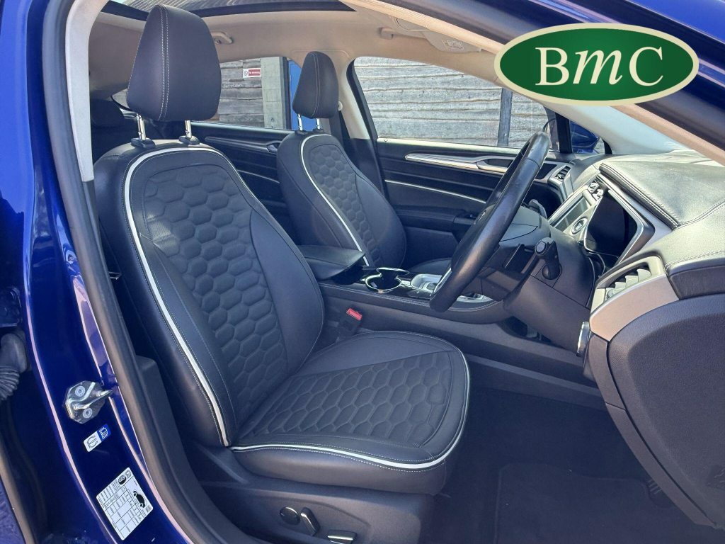 Ford Mondeo 2.0 Tdci Vignale Estate Euro 6 S Red #26