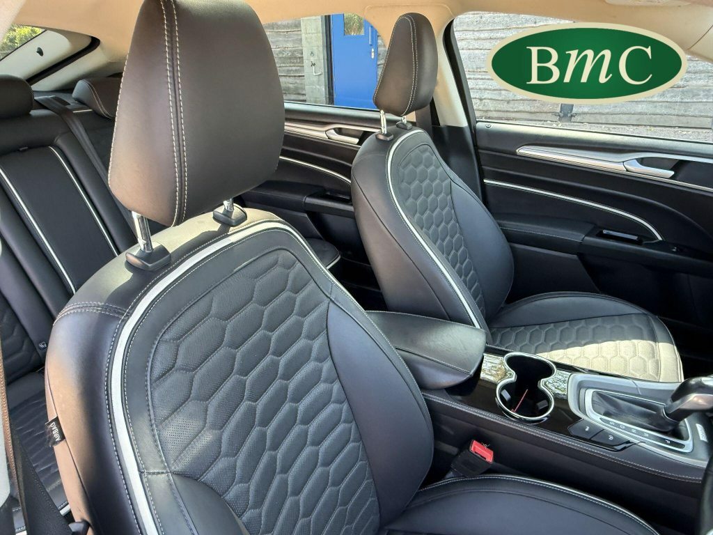 Ford Mondeo 2.0 Tdci Vignale Estate Euro 6 S Red #22