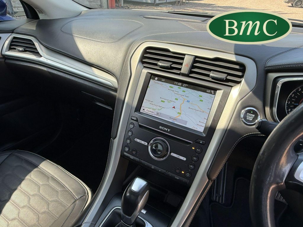 Ford Mondeo 2.0 Tdci Vignale Estate Euro 6 S Red #21