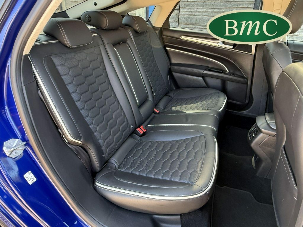 Ford Mondeo 2.0 Tdci Vignale Estate Euro 6 S Red #29
