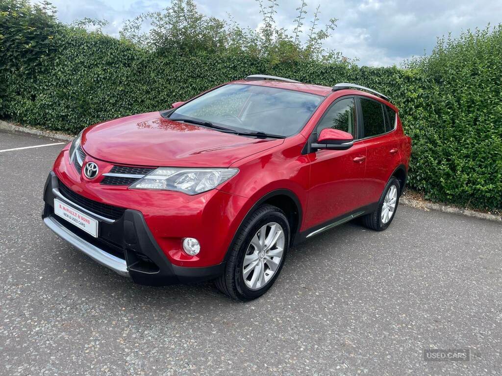 Toyota Rav 4 2.2 D-4d Invincible Red