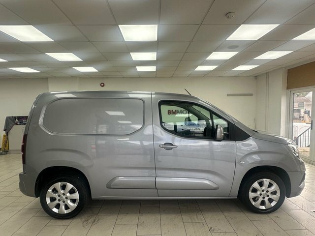 Vauxhall Combo 1.5 Turbo D 2000 Limited Edition Nav Panel Van Grey #2
