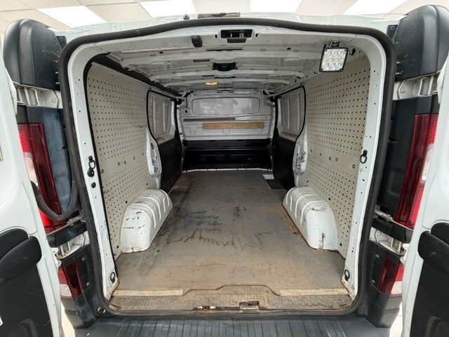 Vauxhall Vivaro 1.6 Cdti 2900 Biturbo Sportive L2 H1 Euro 6 Ss White #37