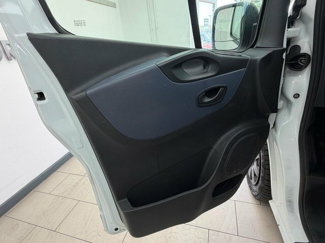 Vauxhall Vivaro 1.6 Cdti 2900 Biturbo Sportive L2 H1 Euro 6 Ss White #43