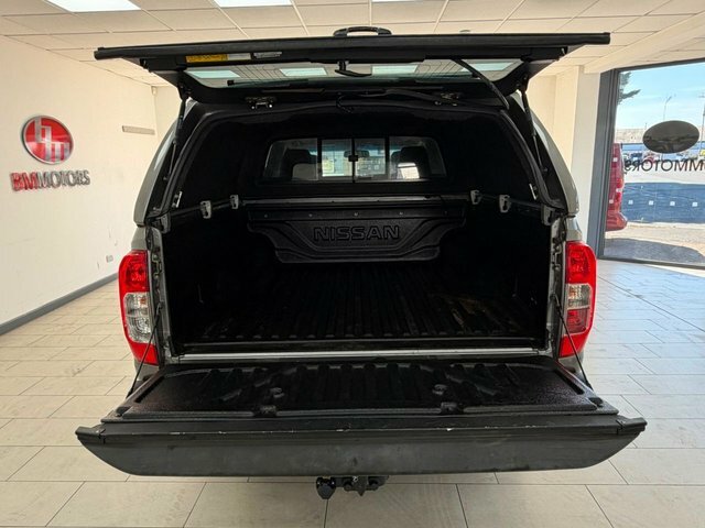 Nissan Navara 2.3 Dci Tekna Pickup Double Cab Silver #22