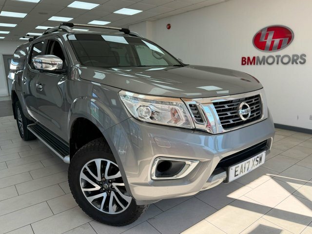 Nissan Navara 2.3 Dci Tekna Pickup Double Cab 4W Grey