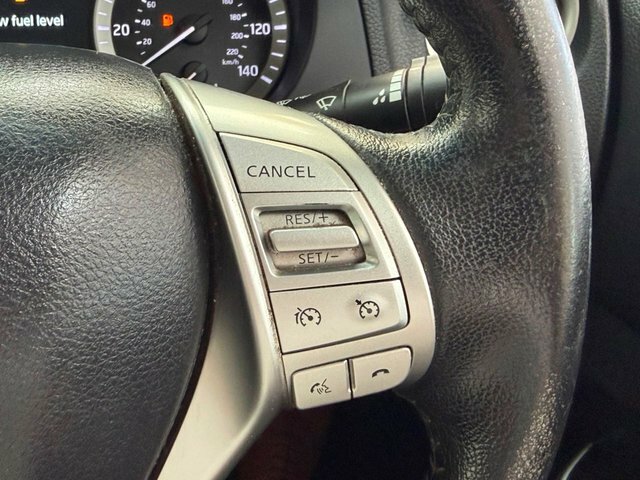 Nissan Navara 2.3 Dci Tekna Pickup Double Cab Silver #43