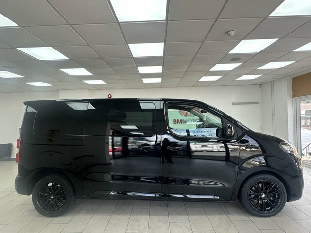Citroen Dispatch 2.0 Bluehdi 1400 M Crew Van Double Cab 6Dr WF18YOT Black #2