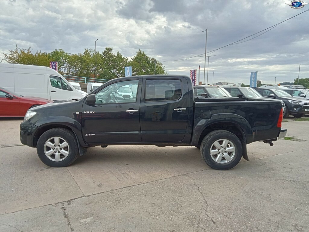 Toyota HILUX 3.0 D-4d Invincible 2010 Black #4