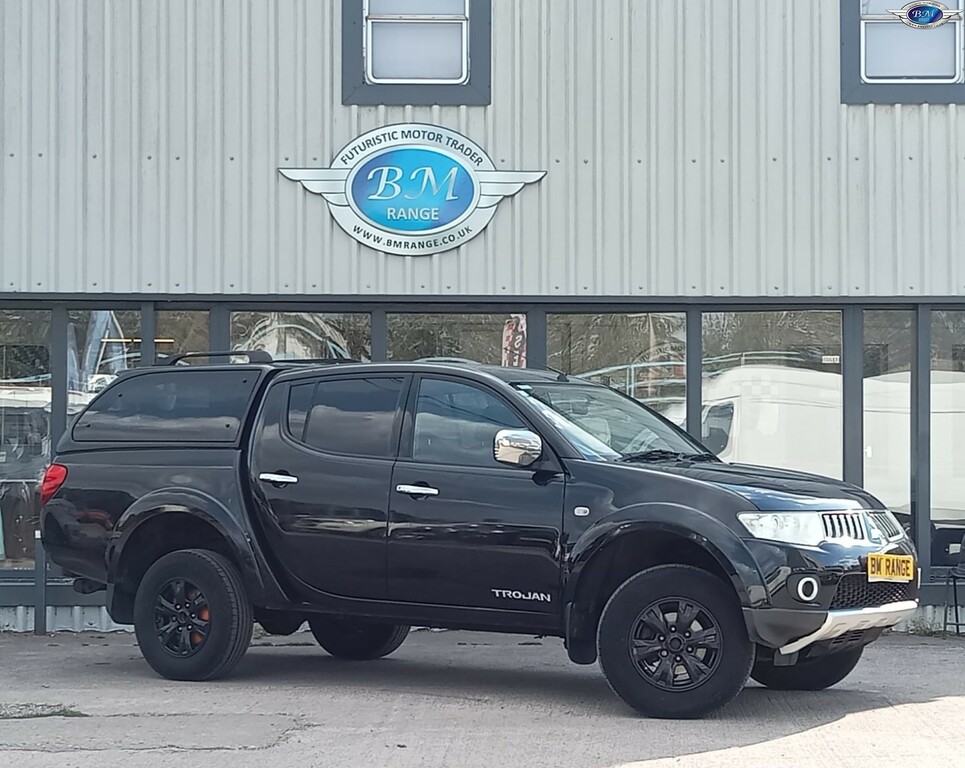 Mitsubishi L200 2.5 Di-d Trojan Black