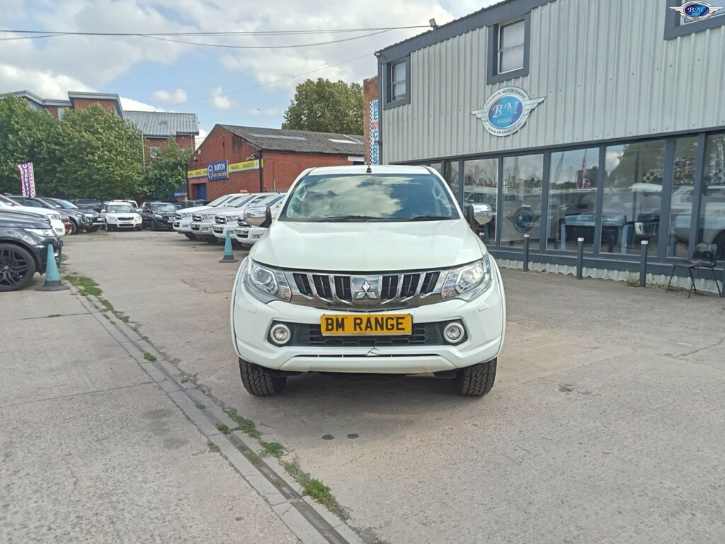 Mitsubishi L200 2.4 Di-d Dc Warrior White #3