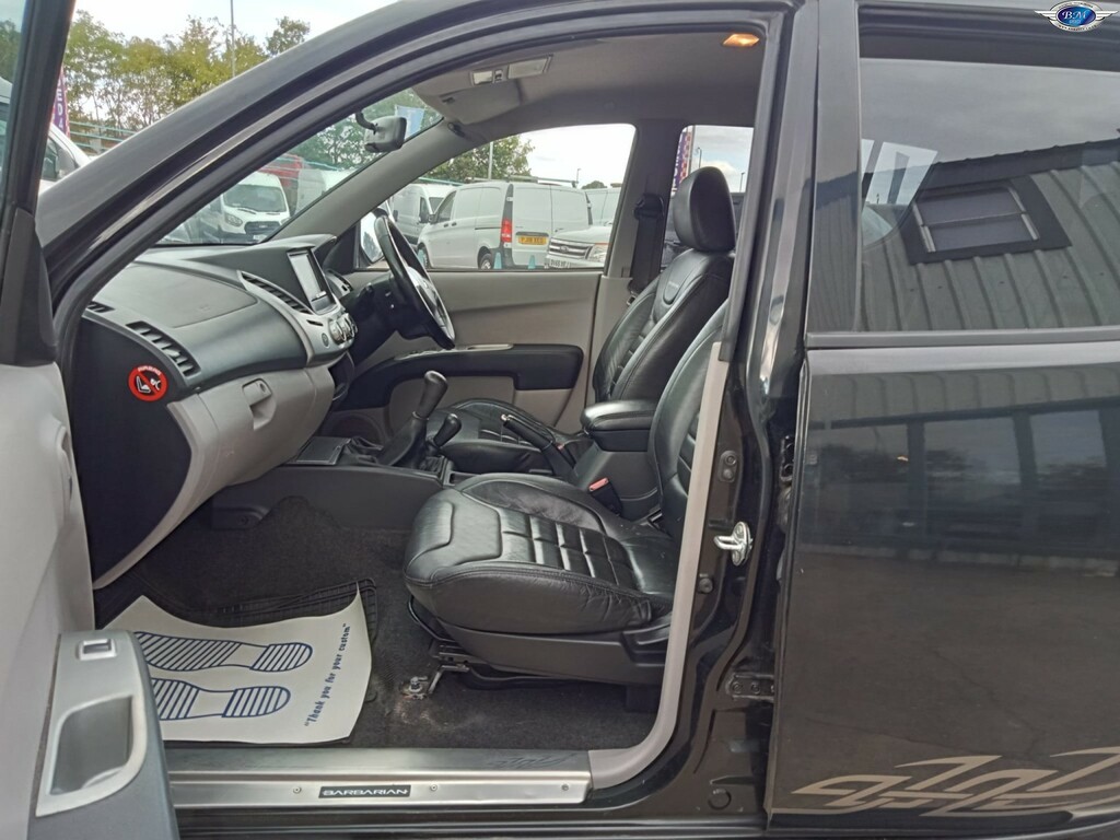 Mitsubishi L200 2.5 Di-d Barbarian Pickup Double Cab 4Wd Euro Grey #18