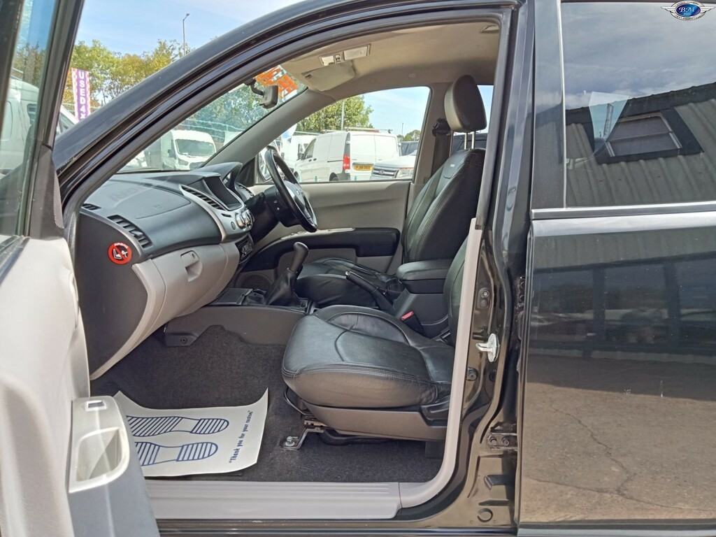 Mitsubishi L200 Pickup 2.5 Di-d 4Work Pickup Club Cab 4Wd Euro 4 2 Grey #17