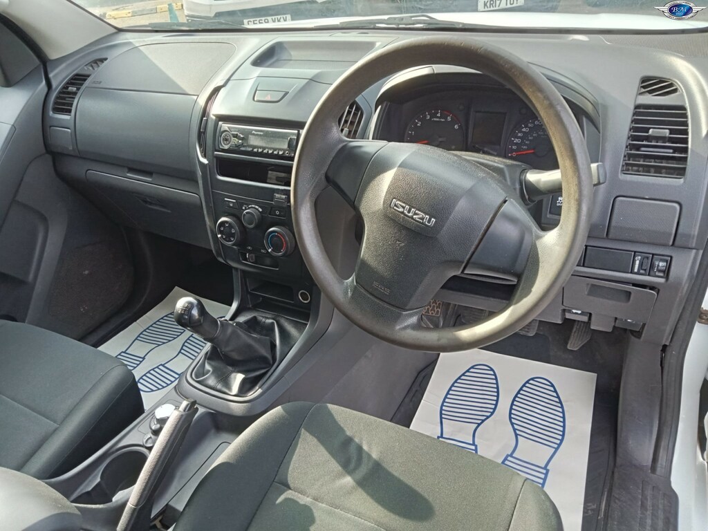 Isuzu D-Max 2.5 Td 2016 SD16AOW White #2