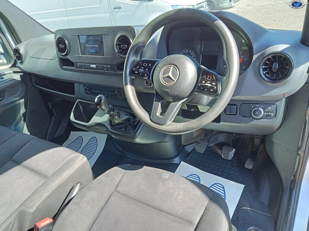 Mercedes-Benz Sprinter 2.1 316 Cdi White #2