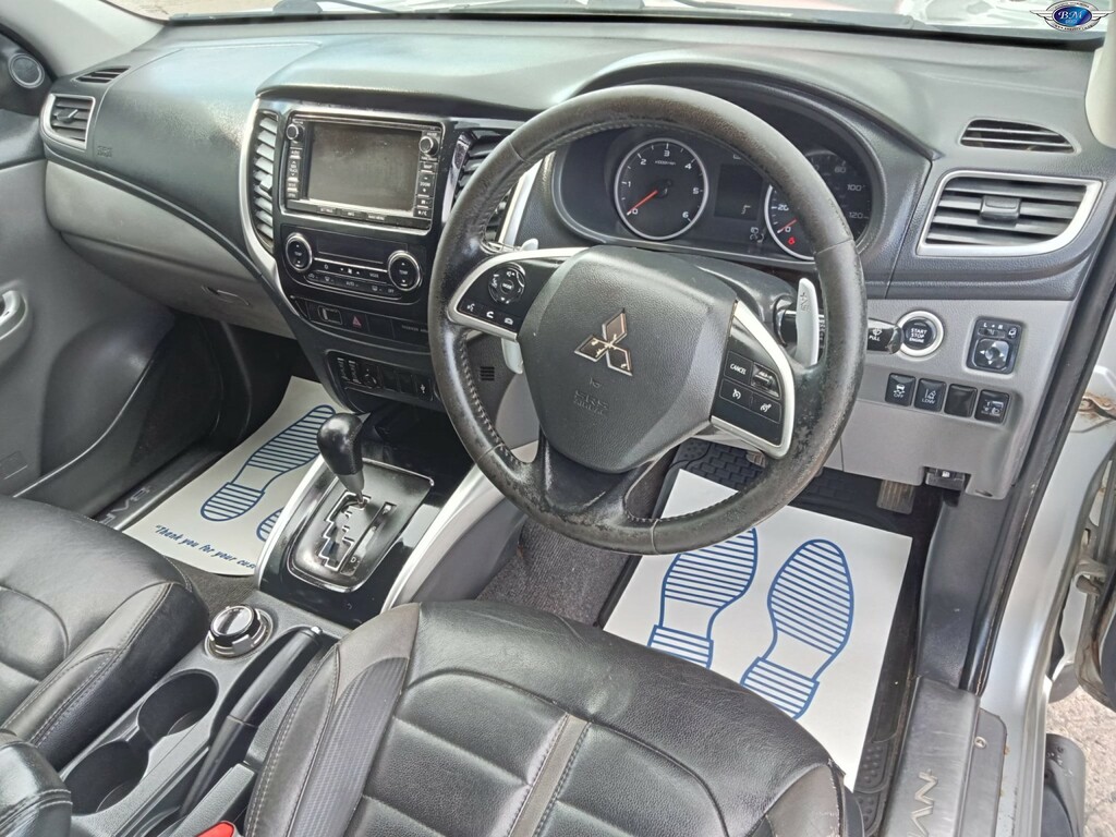 Mitsubishi L200 2.4 Di-d Dc Barbarian Silver #2
