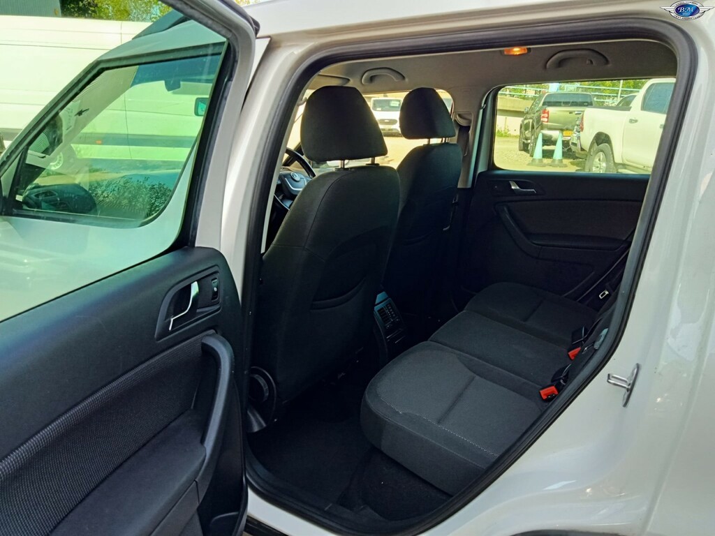 Skoda Yeti Skoda Yeti 2011 Skoda Yeti 1.2 Tsi Se Just 139,0 Green #16
