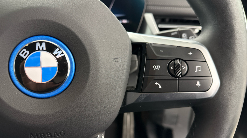 BMW iX1 230Kw Xdrive30 M Sport 65Kwh 2025 Black #18