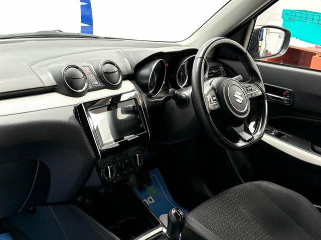 Suzuki Swift Dualjet Mhev Sz-l Hatchback Silver #4