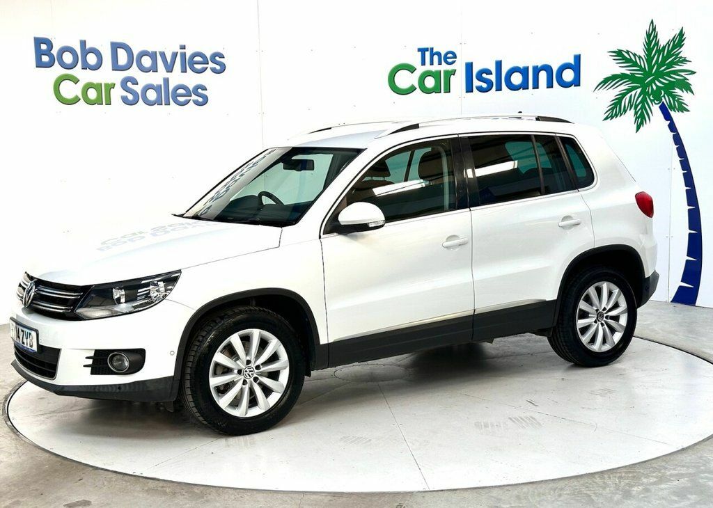 Volkswagen Tiguan Suv  #5
