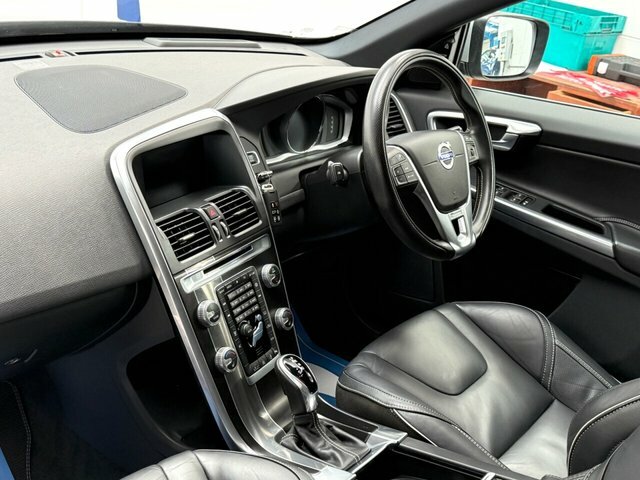 Volvo XC60 D4 R-design Lux Nav Grey #4