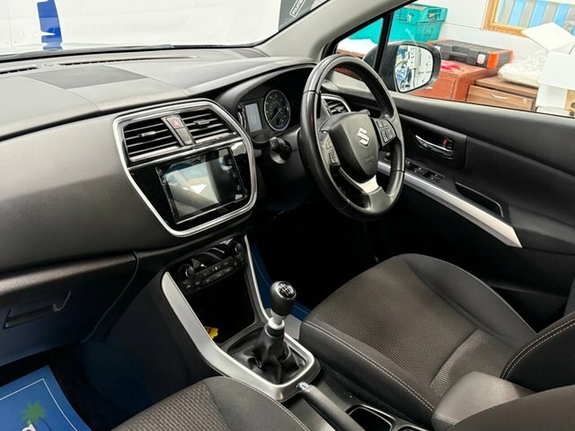 Suzuki SX4 S Cross Boosterjet Mhev Sz-t Suv Grey #4