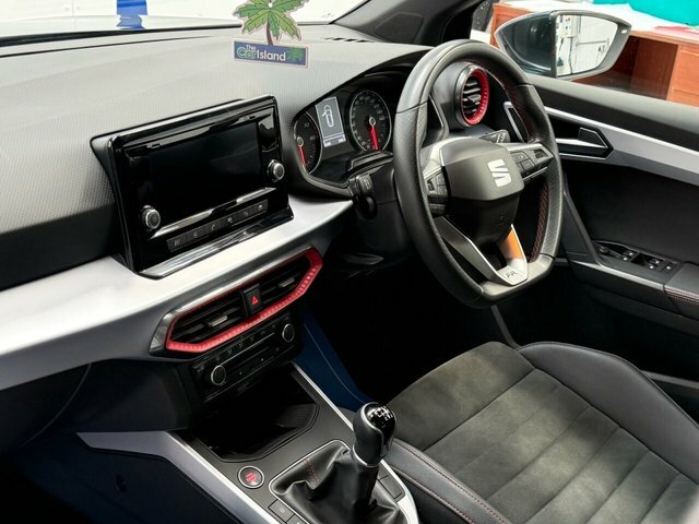 Seat Arona Tsi Fr Edition Suv Black #3