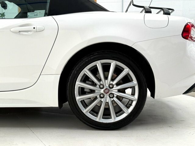 Fiat 124 Spider 1.4 Multiair Lusso Convertible Euro 6 Red #12