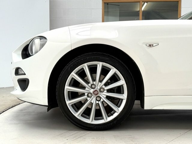 Fiat 124 Spider 1.4 Multiair Lusso Convertible Euro 6 Red #11