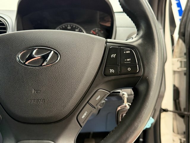Hyundai I10 1.2 Premium Se Hatchback Euro 6 8 Blue #17