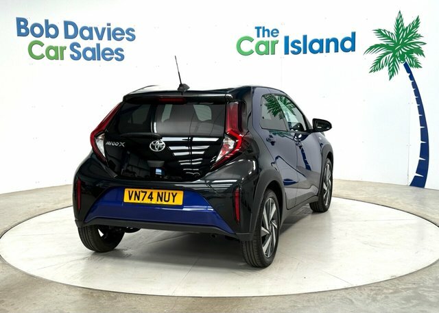 Toyota Aygo X Vvt-i Edge Hatchback Blue #6