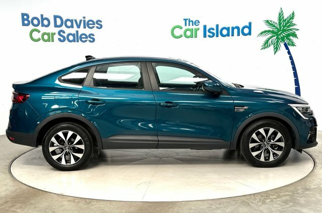 Renault Arkana 1.3 Tce Mild Hybrid 140 Iconic Edc Estate Red #8